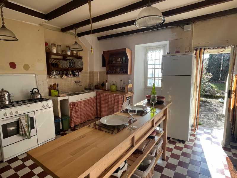 French property for sale in La Roquille, Gironde - €149,999 - photo 2