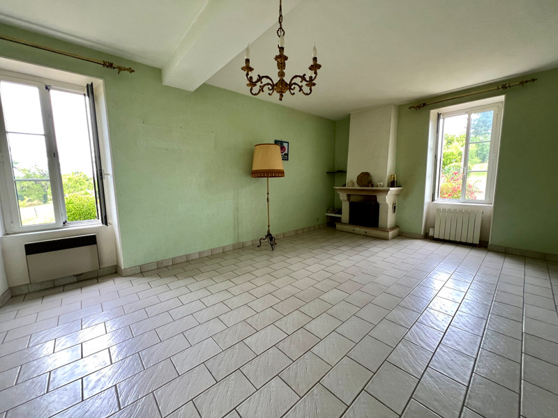 French property for sale in Lauzun, Lot-et-Garonne - €235,400 - photo 6