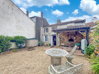 Propriété à vendre à Saint-Paul-en-Gâtine, Deux-Sèvres - 77 000 € - photo n°2