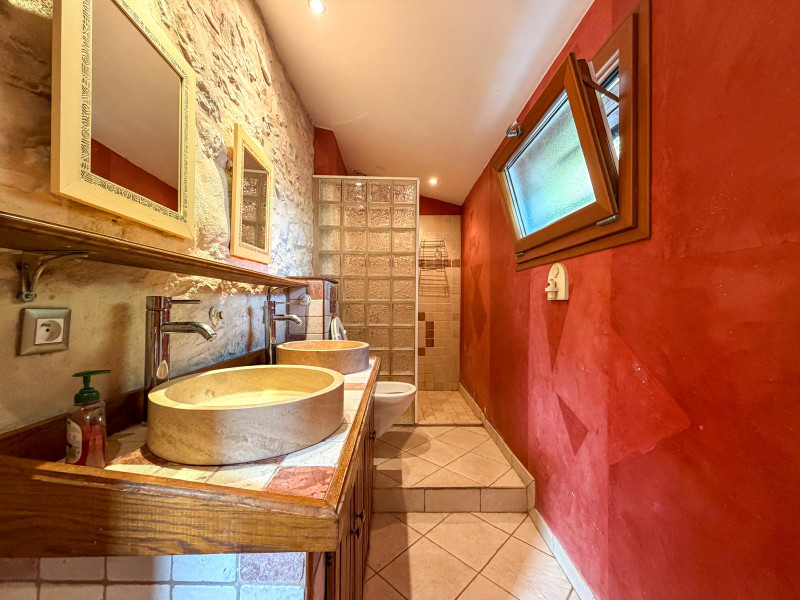 French property for sale in Thenon, Dordogne - €380,000 - photo 6