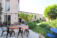 Maison à vendre à Saint-Jean-d'Angély, Charente-Maritime - 488.250 € - photo 2