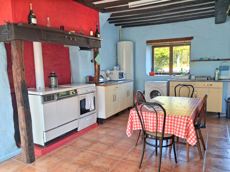 French property for sale in Champagnac-la-Rivière, Haute-Vienne - €161,320 - photo 2