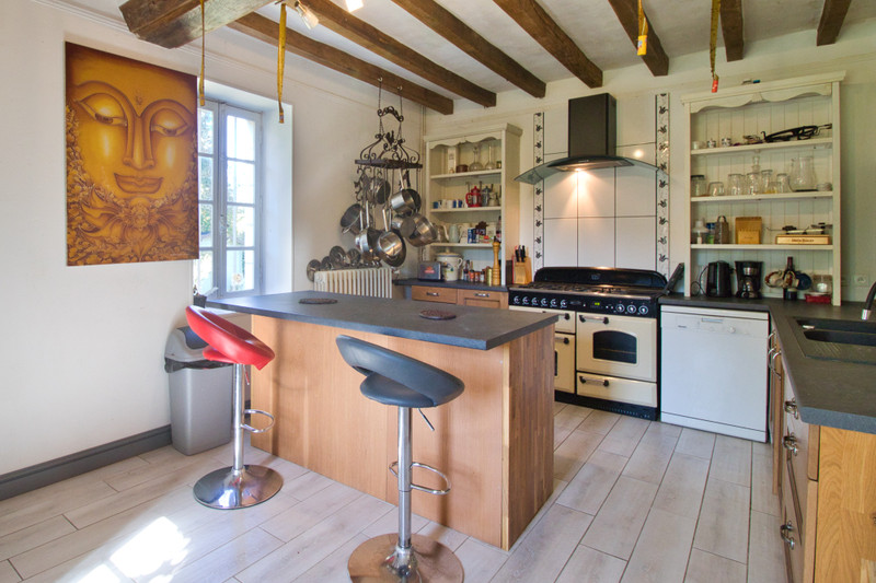 French property for sale in Baugé-en-Anjou, Maine-et-Loire - €218,000 - photo 2