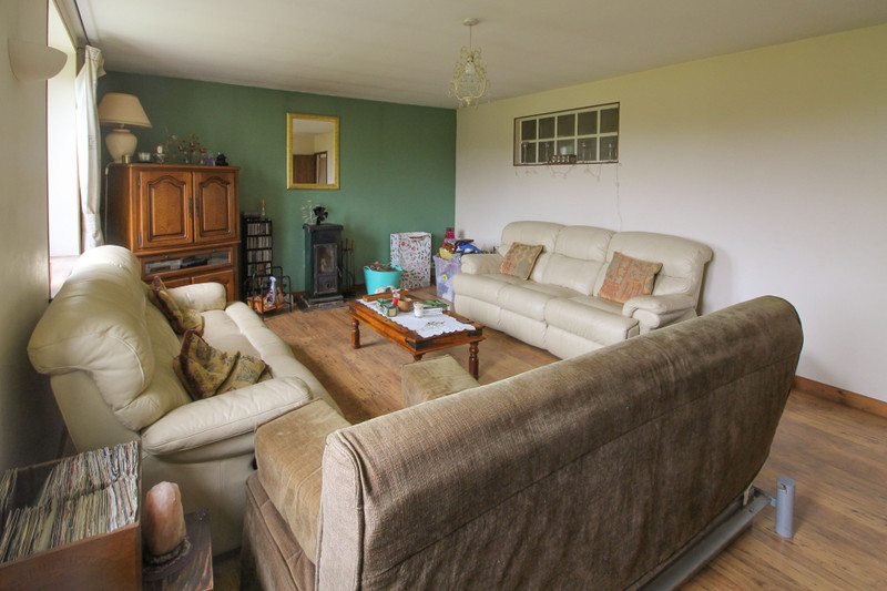 French property for sale in Saint-Sulpice-en-Pareds, Vendée - €163,500 - photo 6