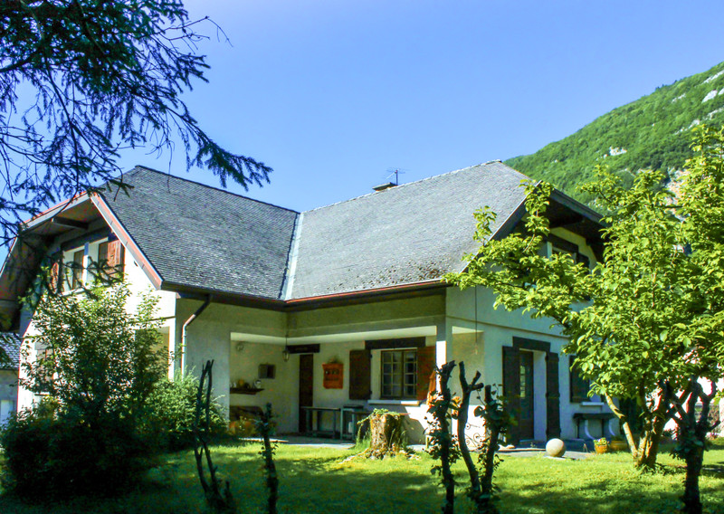 Maison à Vendre En Rhone Alpes - Haute Savoie Annecy Magnifique Et ...