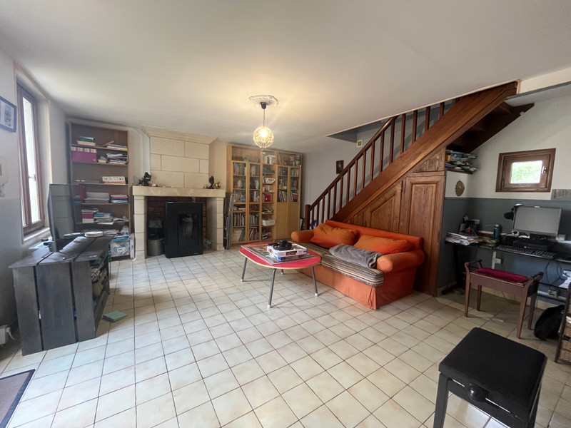 French property for sale in Huismes, Indre-et-Loire - €244,400 - photo 6