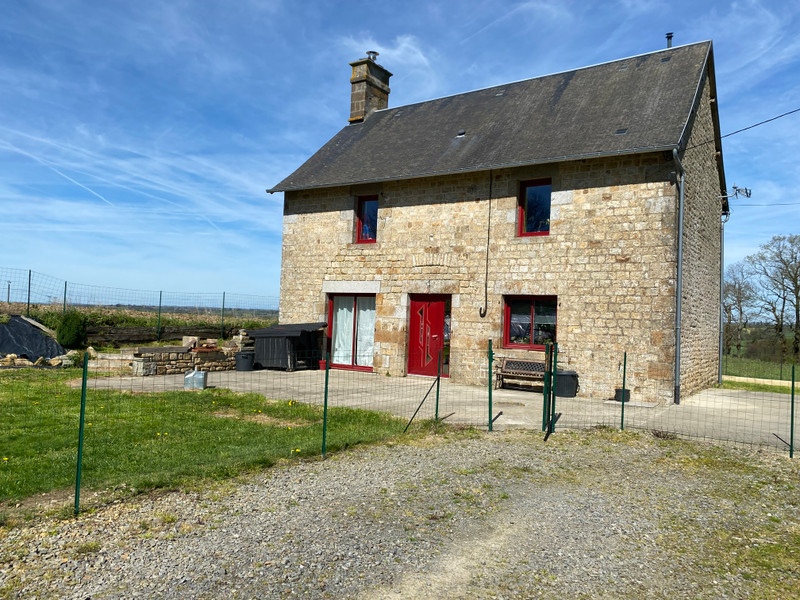 House for sale in Hamelin Manche Attractive stone house with