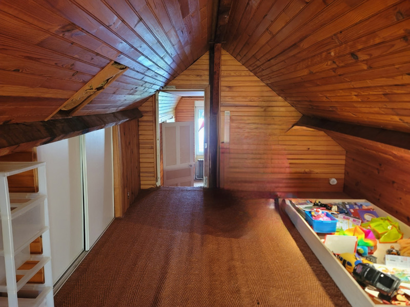 French property for sale in Chabanais, Charente - €141,700 - photo 7