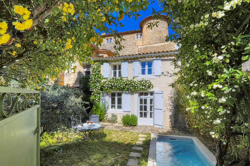 Propriété à vendre à Rustrel, Vaucluse - 460 000 €