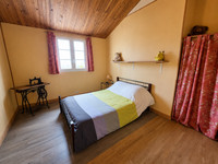 Propriété à vendre à Condac, Charente - 370 000 € - photo n°9