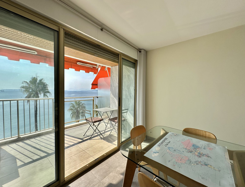 French property for sale in Antibes, Alpes-Maritimes - €730,000 - photo 5