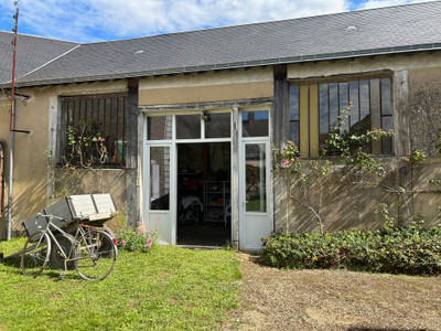 French property for sale in Bernay-Neuvy-en-Champagne, Sarthe - €325,000 - photo 3