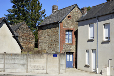 Maison à vendre à Rives d'Andaine, Orne, Basse-Normandie, avec Leggett Immobilier