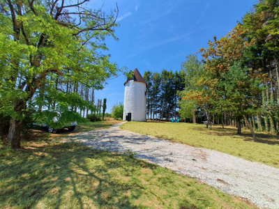 French property for sale in Néré, Charente-Maritime - €69,900 - photo 9