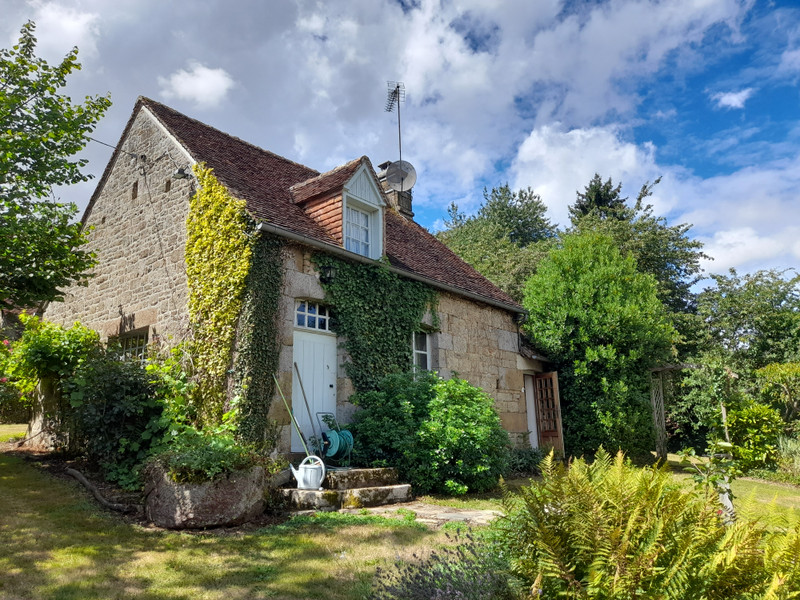 French property for sale in Sainte-Marie-la-Robert, Orne - €290,000 - photo 1