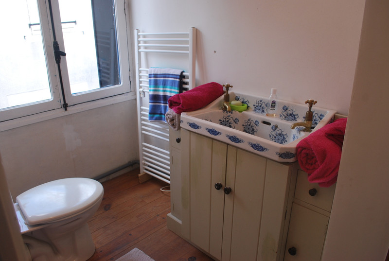 French property for sale in Adriers, Vienne - €46,600 - photo 6