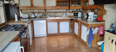 French property for sale in Mairé-Levescault, Deux-Sèvres - €450,500 - photo 7
