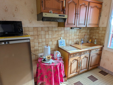French property for sale in Sainte-Sévère-sur-Indre, Indre - €74,800 - photo 5