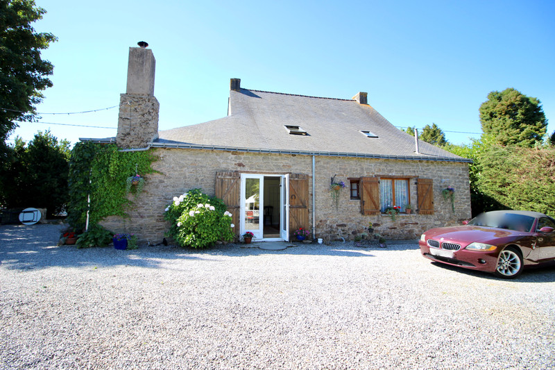 French property for sale in Langonnet, Morbihan - &#8364;230,050 - photo 2