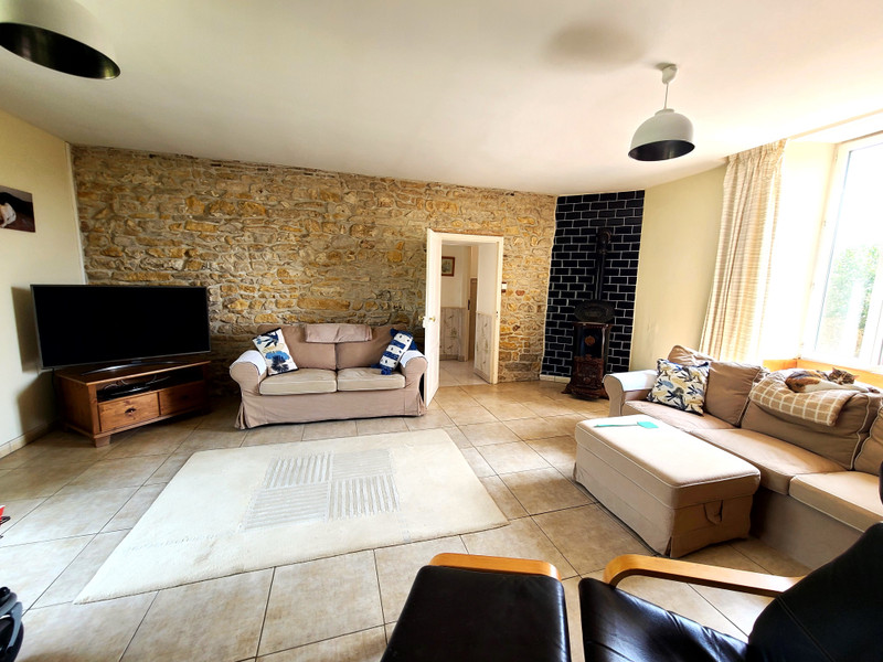 French property for sale in Asnois, Vienne - €267,000 - photo 5