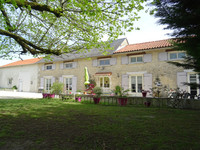 houses and homes for sale inSavignéVienne Poitou_Charentes