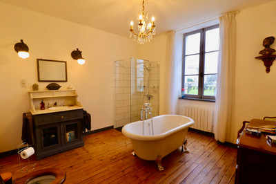 French property for sale in Montembœuf, Charente - €224,700 - photo 12