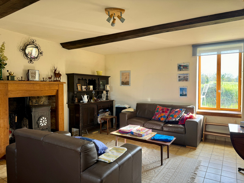 French property for sale in Villepail, Mayenne - €100,000 - photo 2