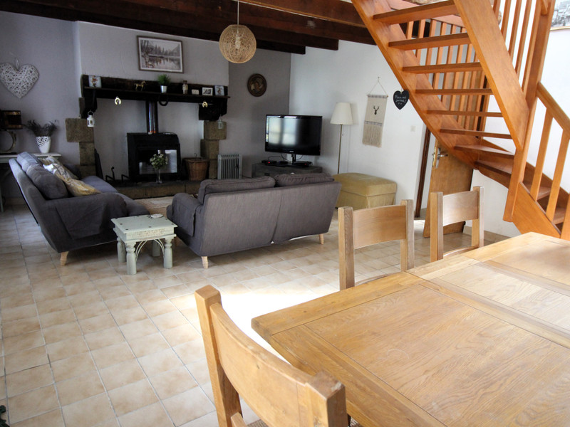 French property for sale in Plonévez-du-Faou, Finistère - &#8364;111,600 - photo 4