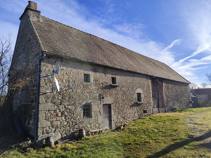 Maison à vendre à Charron, Creuse - 75.000 € - photo 1