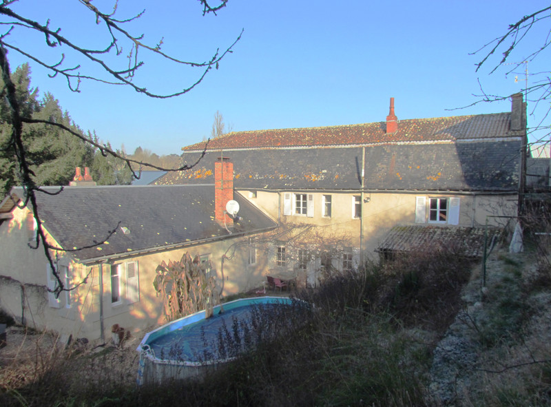 French property for sale in Persac, Vienne - &#8364;249,995 - photo 2