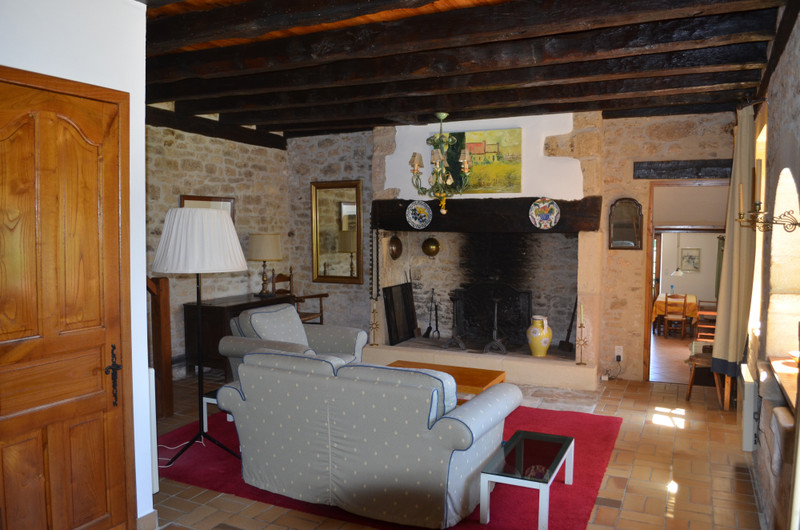 French property for sale in Tamniès, Dordogne - &#8364;583,000 - photo 9