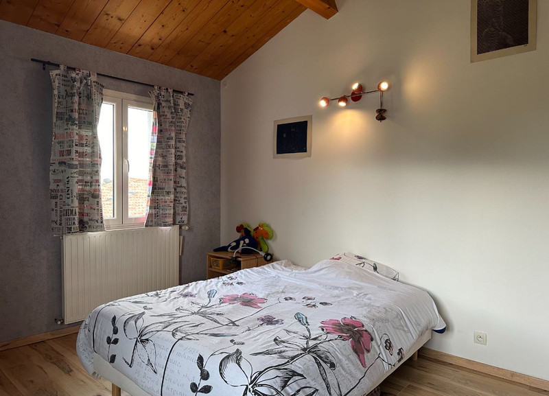 French property for sale in Saint-Pierre-le-Vieux, Vendée - €290,000 - photo 5