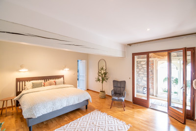 French property for sale in Bize-Minervois, Aude - €465,000 - photo 2
