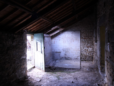 French property for sale in Plouray, Morbihan - €35,000 - photo 6