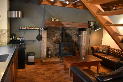 French property for sale in Le Mayet De Montagne, Allier - €170,000 - photo 1