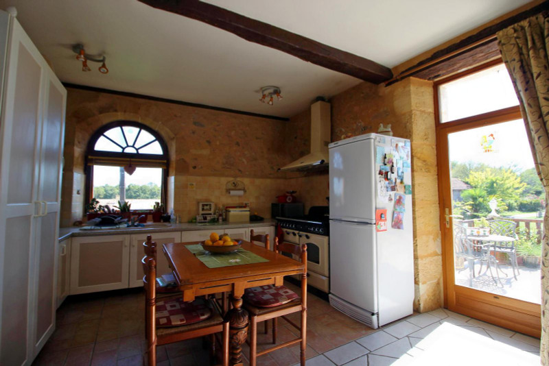French property for sale in Lanquais, Dordogne - &#8364;495,000 - photo 5