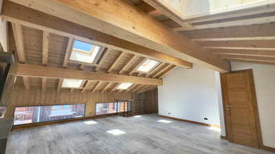 French property for sale in Bozel, Savoie - €770,000 - photo 4