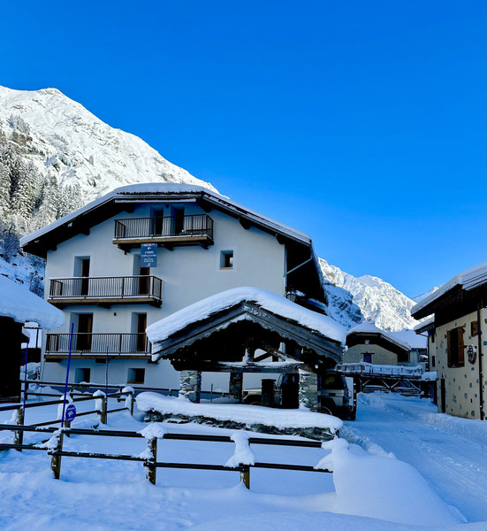 Ski property for sale in Champagny-en-Vanoise - €639,000 - photo 3