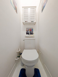 French property for sale in Nice, Alpes-Maritimes - €470,000 - photo 8