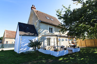 Maison à vendre à Saint-Pierre-en-Auge, Calvados - 210 000 € - photo 2