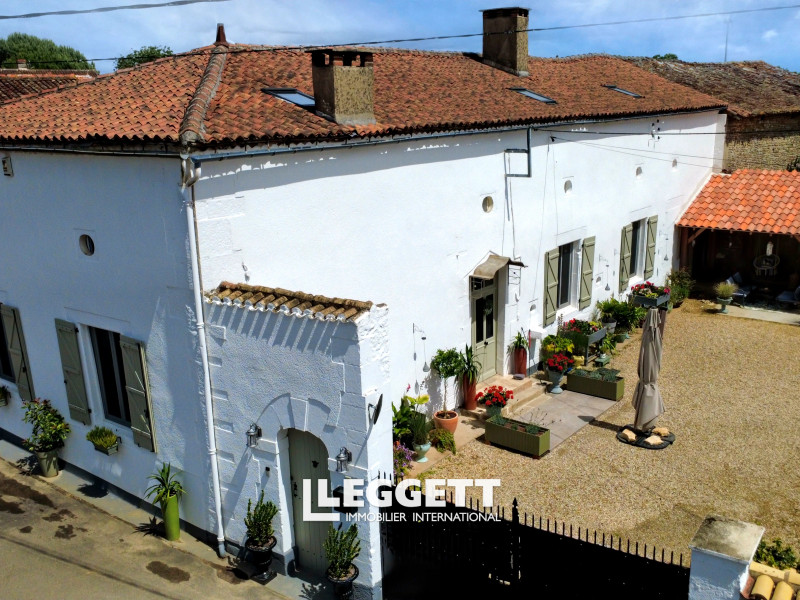 Maison 8 pièce(s), VOULÊME