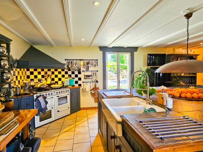 French property for sale in Saint-Servais, Côtes-d'Armor - €378,420 - photo 3