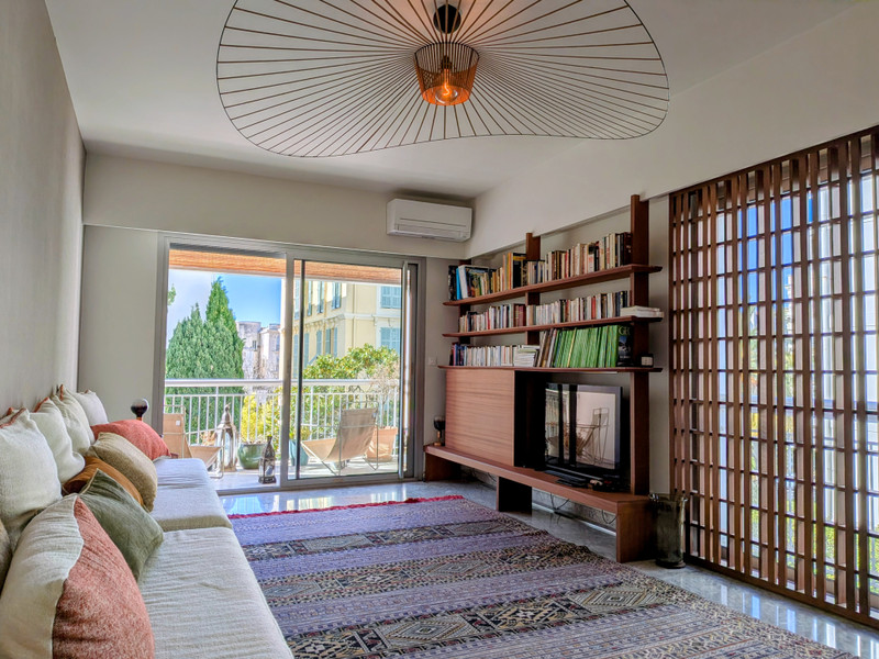 French property for sale in Nice, Alpes-Maritimes - €630,000 - photo 1