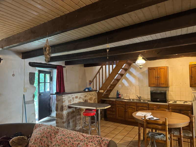 French property for sale in Canihuel, Côtes-d'Armor - €82,500 - photo 2