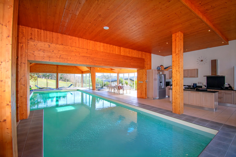 French property for sale in Ussel, Corrèze - €819,000