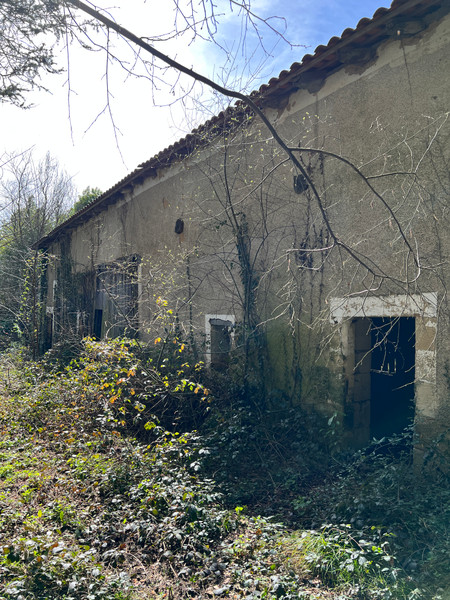 French property for sale in Thiviers, Dordogne - &#8364;899,000 - photo 8