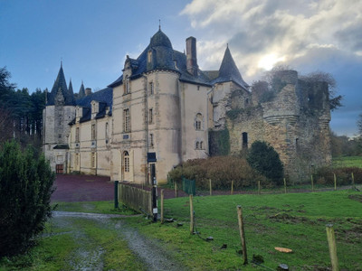 Chateau à vendre à Champeaux, Ille-et-Vilaine, Bretagne, avec Leggett Immobilier