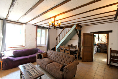 French property for sale in Yzeures-sur-Creuse, Indre-et-Loire - €109,000 - photo 2