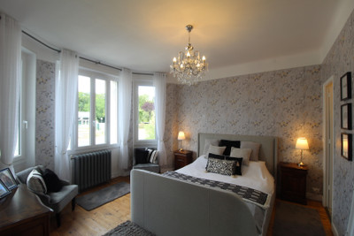 French property for sale in La Roche-Posay, Vienne - €265,950 - photo 5